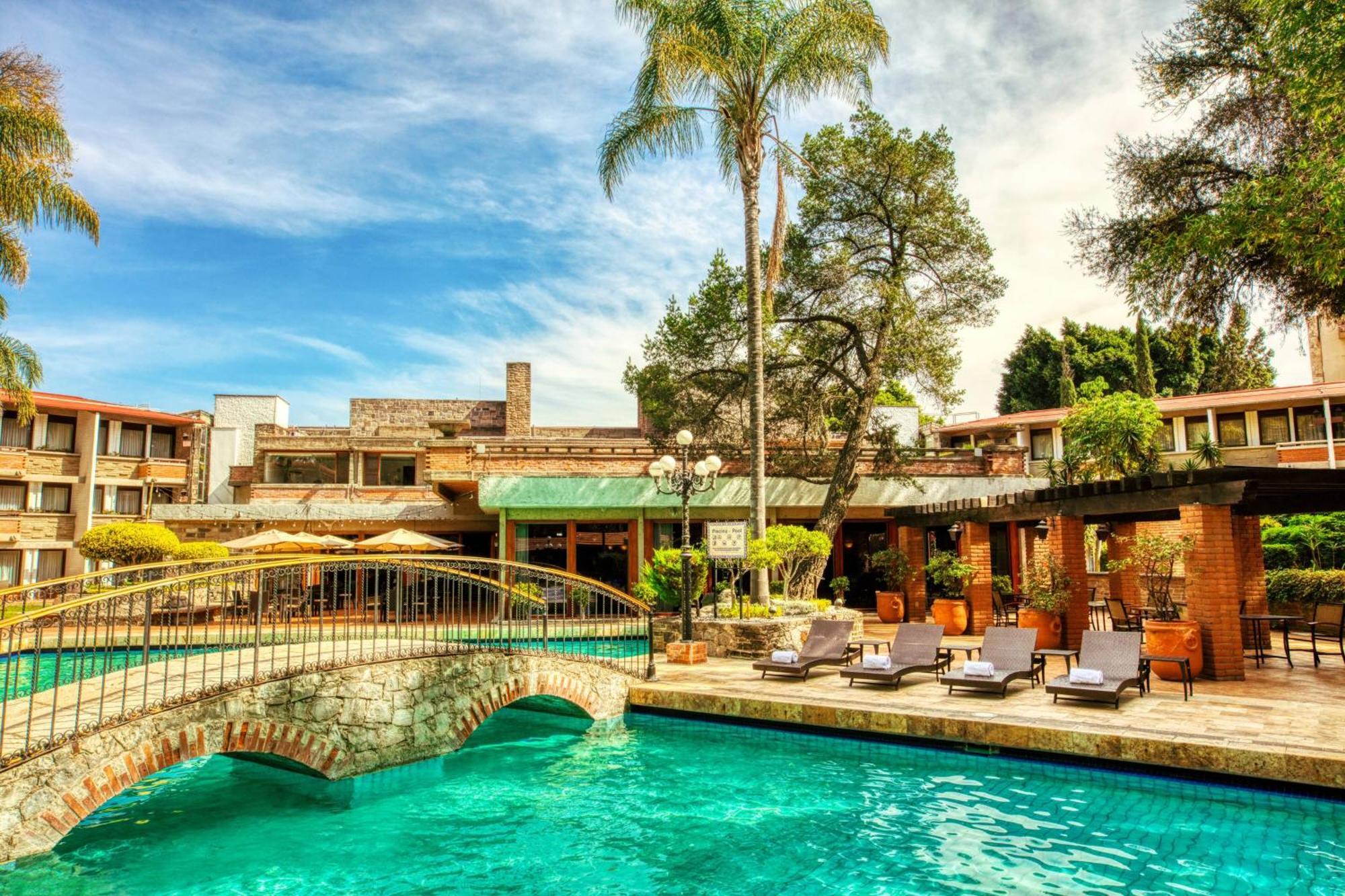 Marriott Meson Del Angel Hotel
