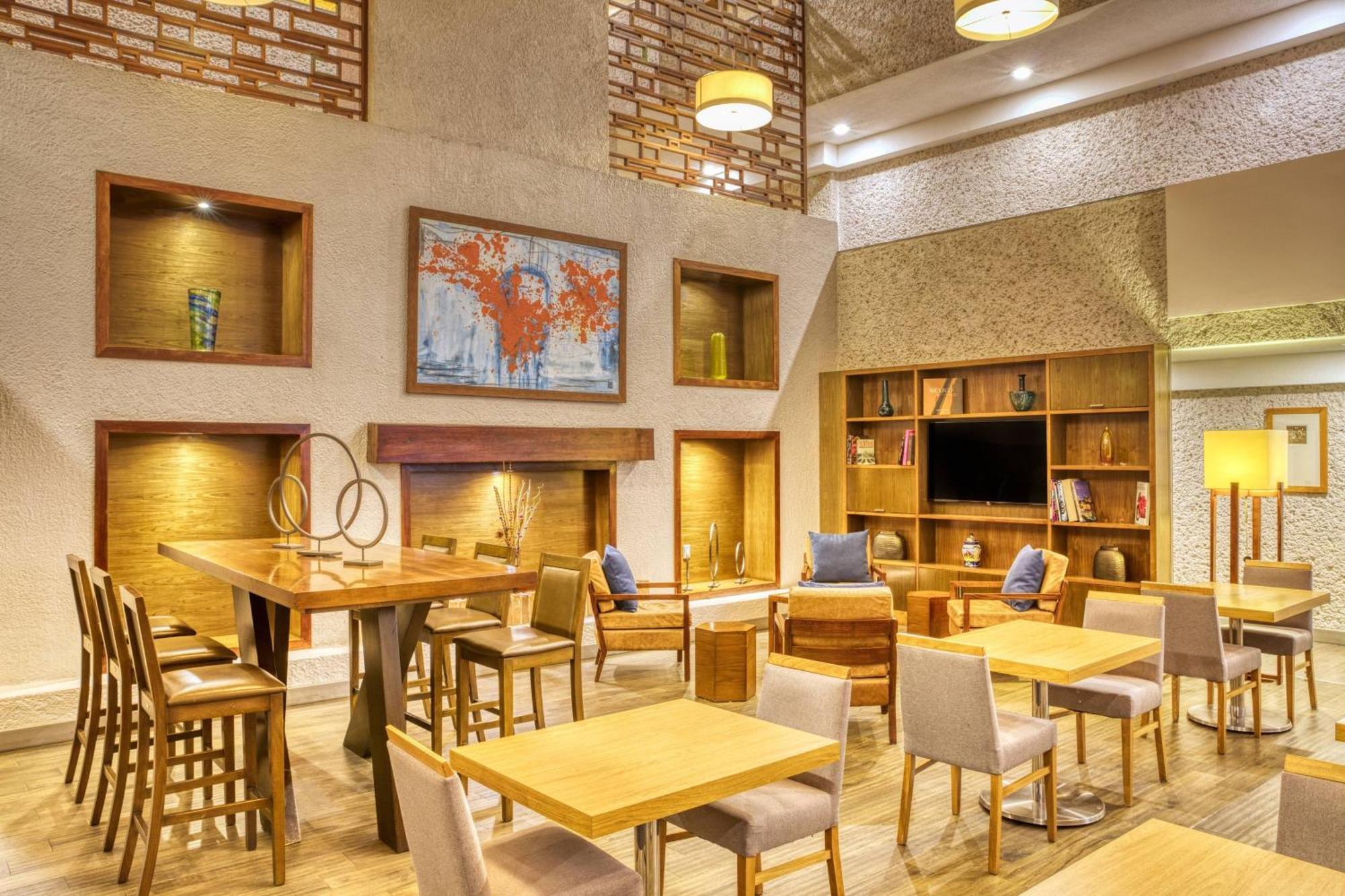 Marriott Meson Del Angel Hotel 5*