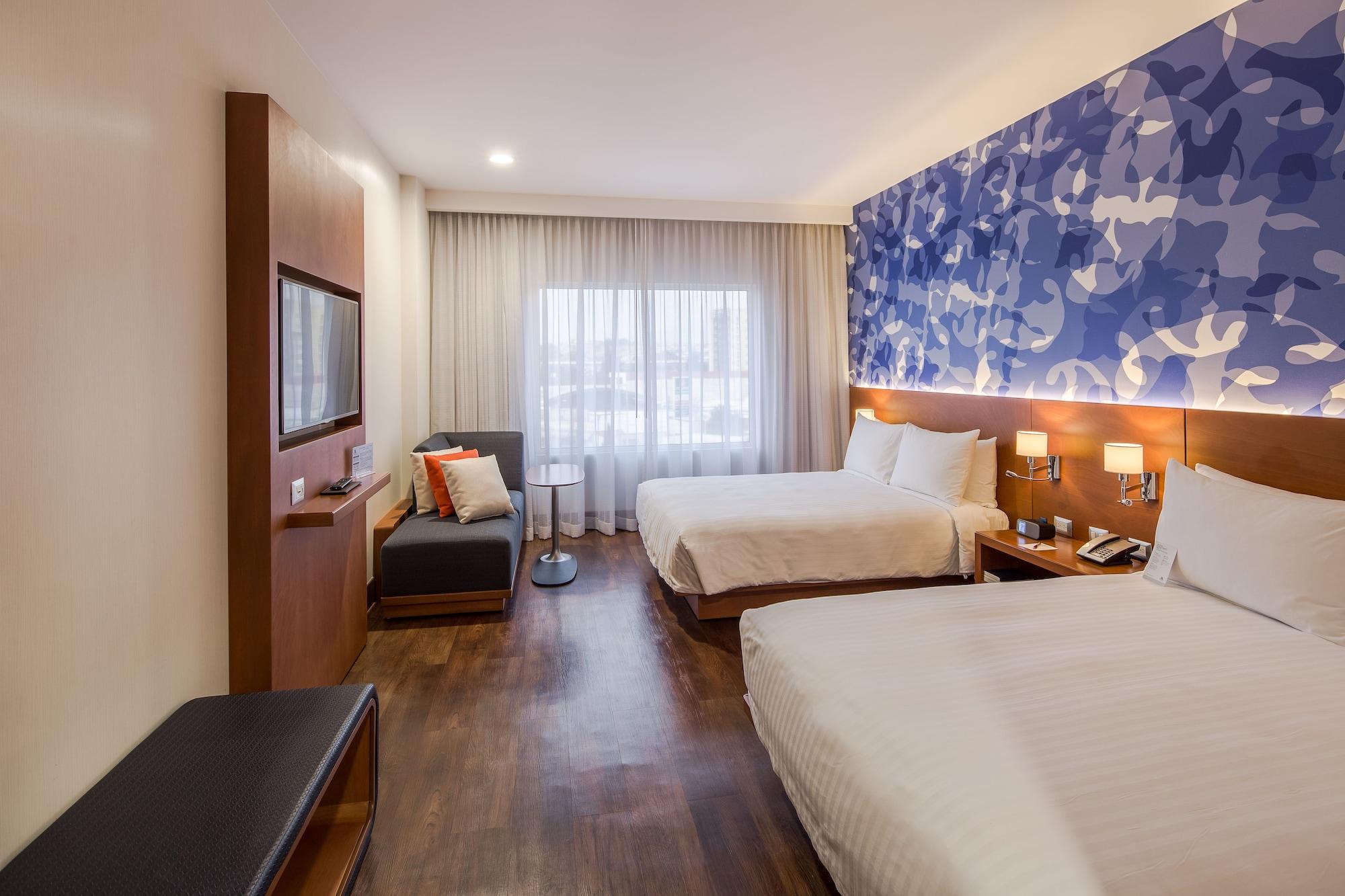 Marriott Meson Del Angel Hotel