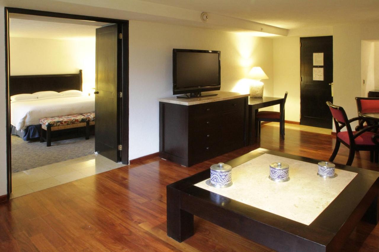 Marriott Meson Del Angel Hotel