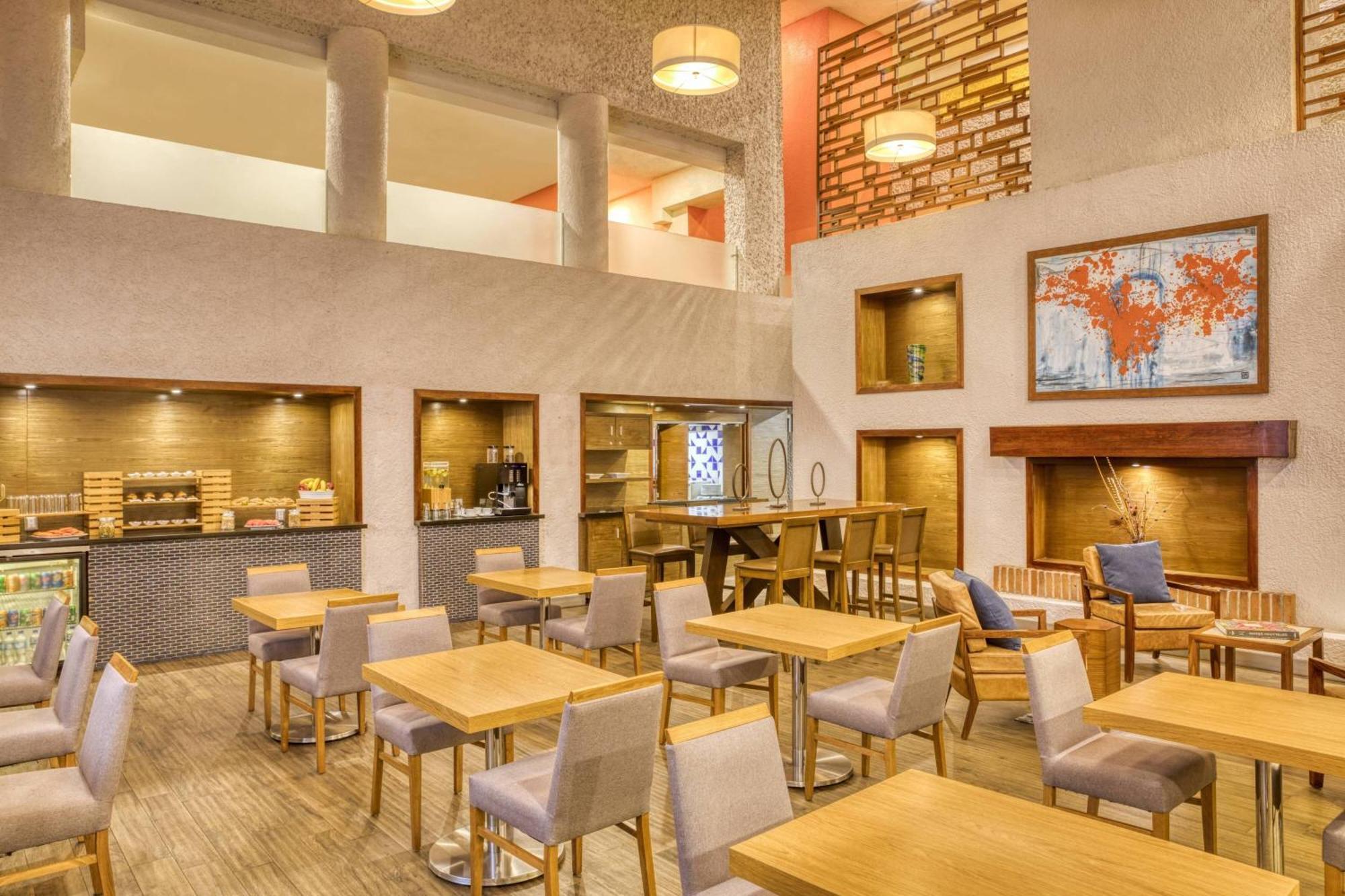 Marriott Meson Del Angel